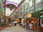 ID 2909 EXPLORER OF THE SEAS (2000/137308grt/IMO 9161728) - The Royal Promenade.